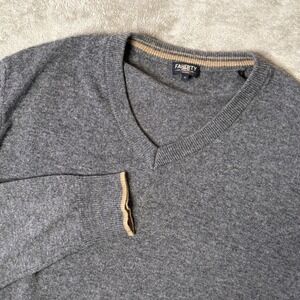 Faherty Reserve Mens Gray 100% Cashmere V-Neck Pullover Sweater Size M FLAW